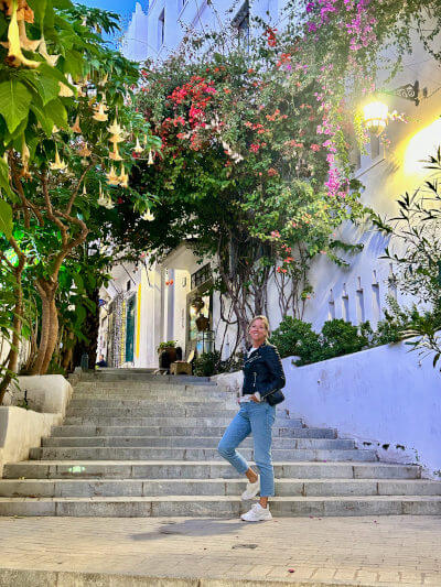Tanger stairs and flowers