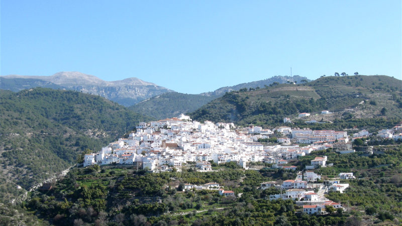 Canillas de Albaïda Panorama with Maroma