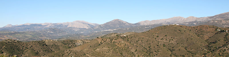Panorama with mountains of the Axarquia in the background, copyright Lutz Dausend