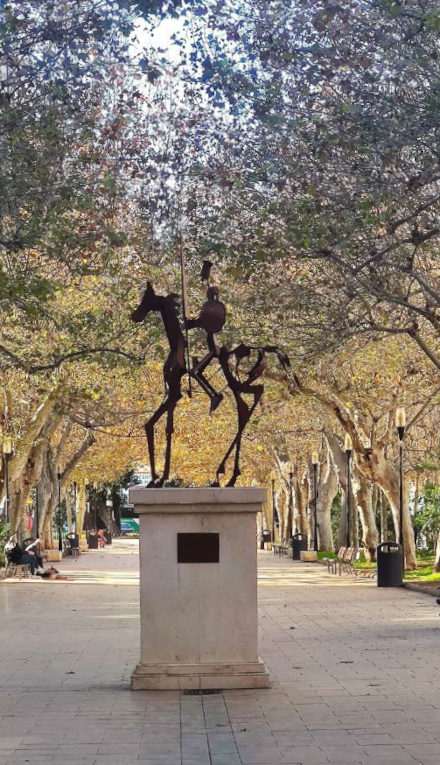 Benamargosa Kreuzung mit Wäscherei, copyright Christian Seidlitz