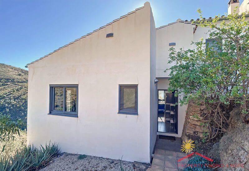 Attached to the house is a separate apartment