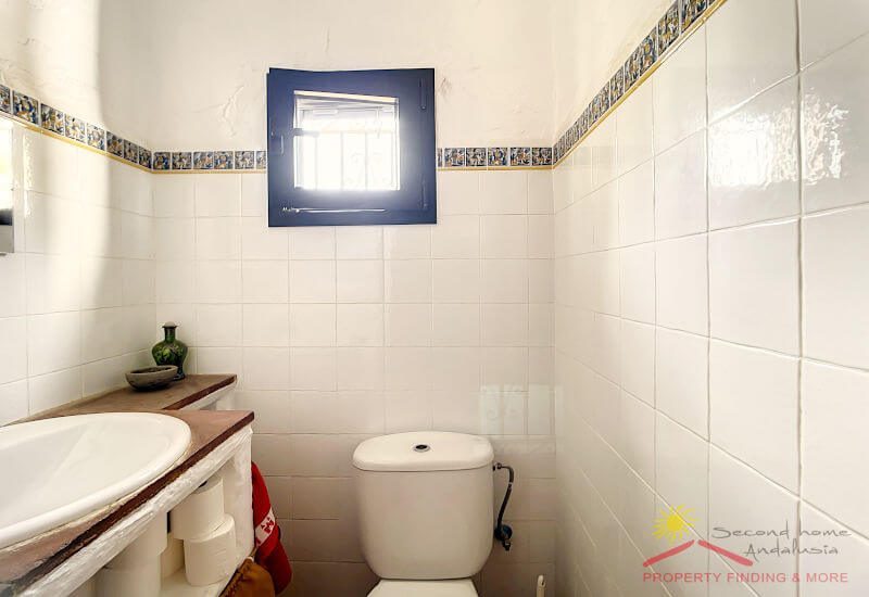 Extra toilet voor gasten