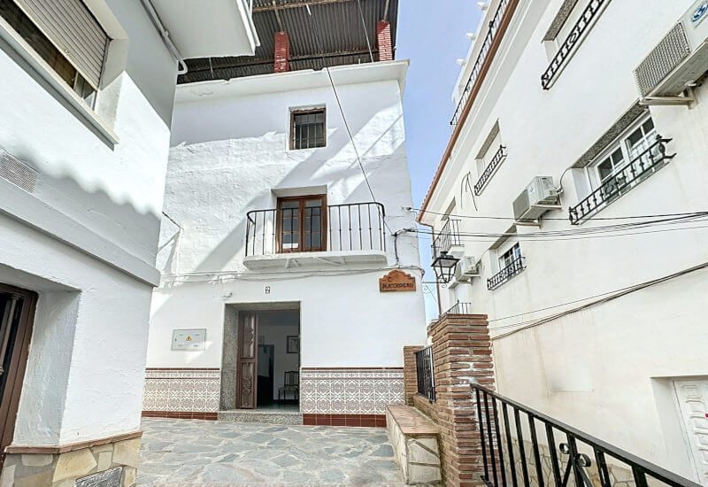 Casa Calle Matadero ist ein traditionelles Stadthaus in dem Dorf Canillas de Aceituno