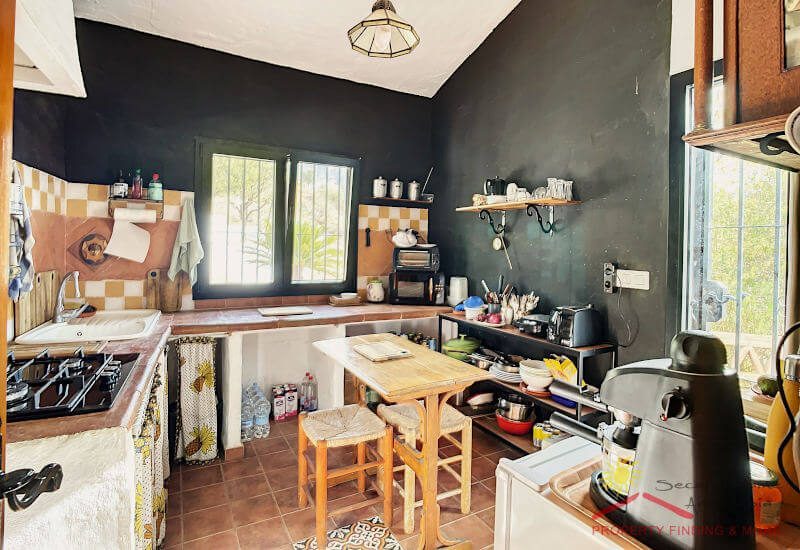 De keuken is volledig uitgerust