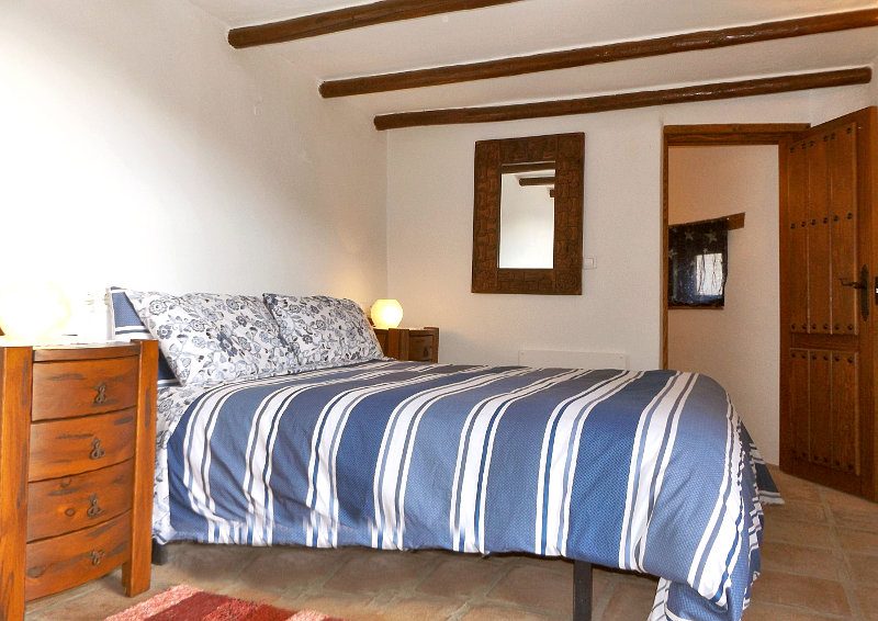 De slaapkamer 2 is ook aangesloten op de