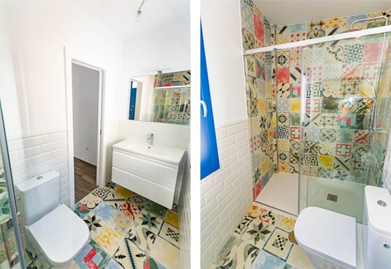 Badkamer 3 is direct bij de entree, heeft een douche en toilet en mooie kleurrijke moderne tegels.