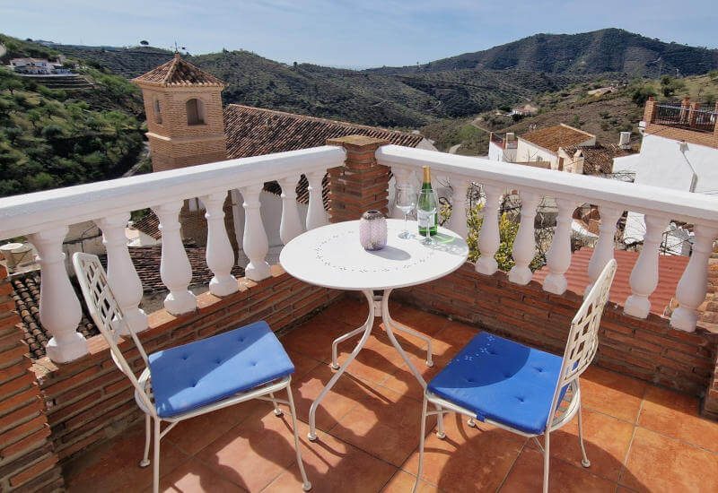 Sun terrace and view over the hills of the Axarquia