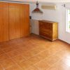 Slaapkamer 4 Slaapkamer 4 is uitgerust met een grote houten kledingkast