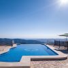 Infinity pool Vanuit het Infinity zwembad heeft u een prachtig uitzicht over de Costa del Sol.